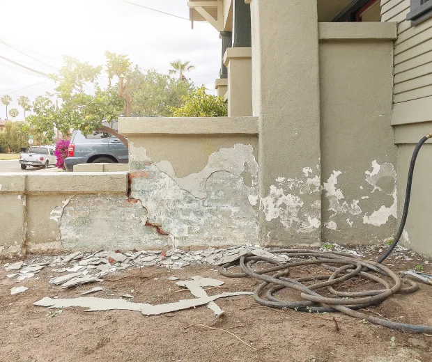 The+Gold+Hive+How+to+Repair+Stucco